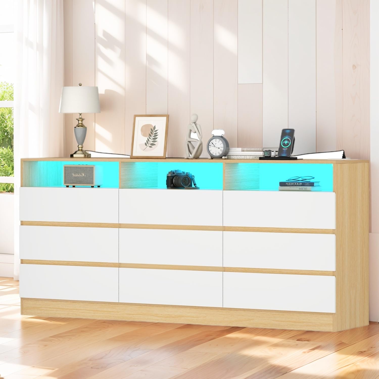 Auromie 9 Drawers Dresser, Double Modern Chest of Drawers with Power Outlet, Dresser TV Stand with Led Light Strip, Drawer Organizer for Bedroom, Living Room, Hallway (White, 9 Drawer)