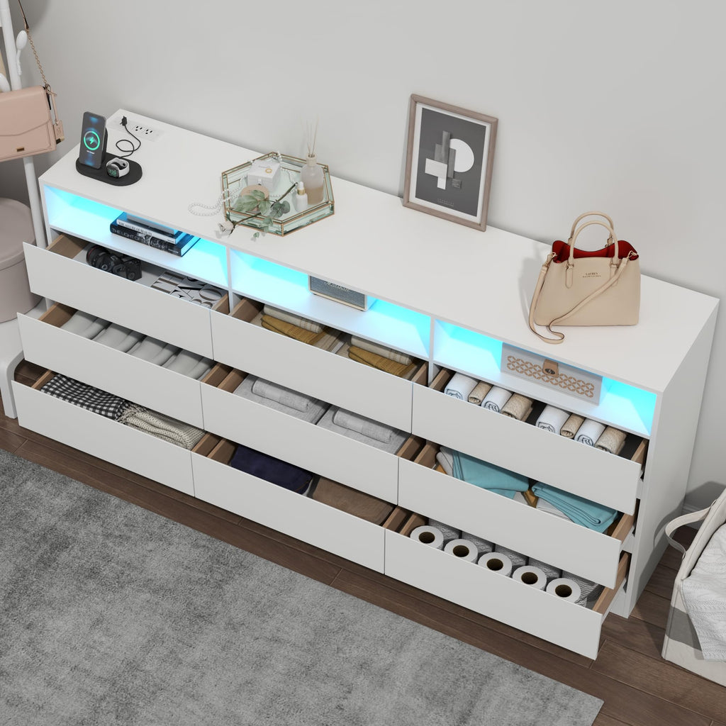 Auromie 9 Drawers Dresser, Double Modern Chest of Drawers with Power Outlet, Dresser TV Stand with Led Light Strip, Drawer Organizer for Bedroom, Living Room, Hallway (White, 9 Drawer)